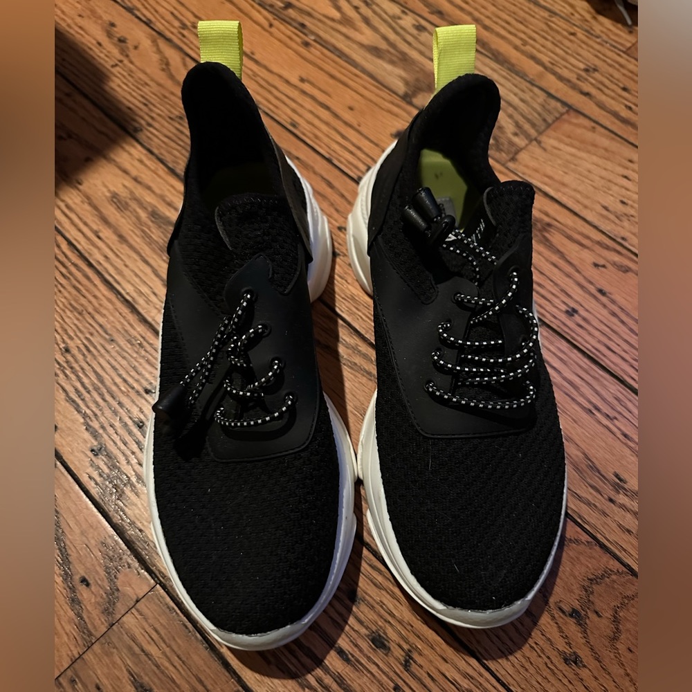 Steve Madden NY90 sneakers